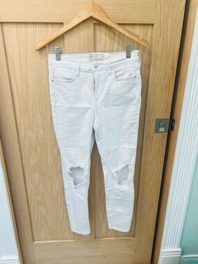 Free People White Distressed Women's Jeans